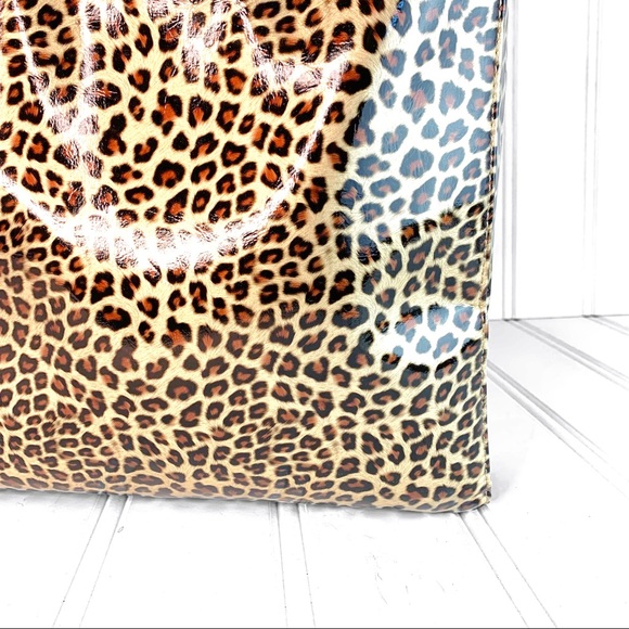 NWOT JESSICA ANIMAL PRINTS LARGE BROWN TOTE SHOULDER BAG TAN STRAP COSME… - Picture 5 of 8